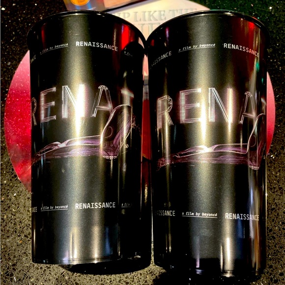 Holiday SALE 🎁 24HR DROP ⬇️ Beyoncé Renaissance Theater Cup Set - Picture 1 of 2